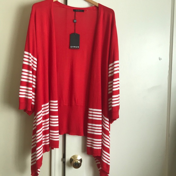 sweater - Picture 3 of 8